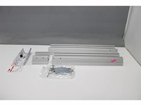 Fiamma f 65 / s adapter kit mercedes sprinter - afbeelding 1 van  2