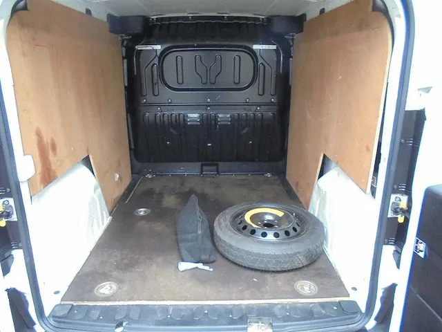 Fiat - 1.3 mj l1h1 actual - vgl-89-l - afbeelding 10 van  13