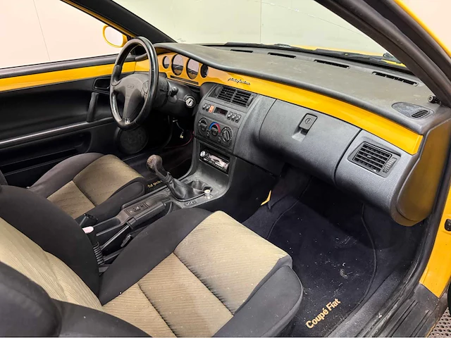 Fiat - 16v turbo - coupé - pininfarina - personenauto - 1995 - afbeelding 5 van  24