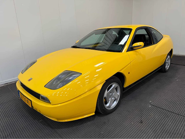 Fiat - 16v turbo - coupé - pininfarina - personenauto - 1995 - afbeelding 1 van  24