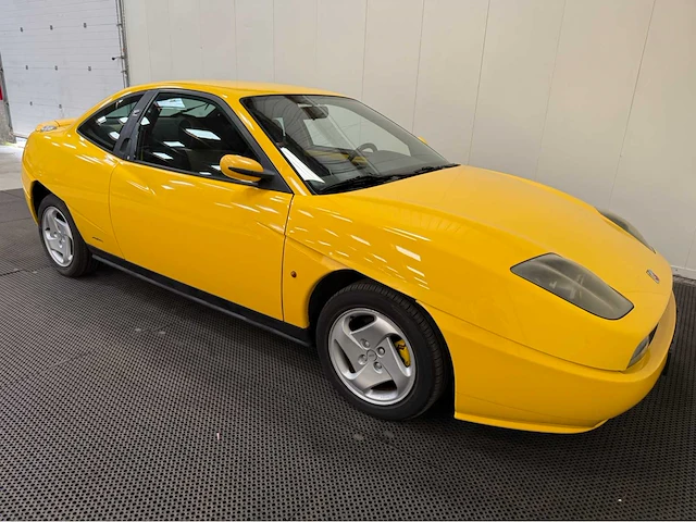 Fiat - 16v turbo - coupé - pininfarina - personenauto - 1995 - afbeelding 21 van  24