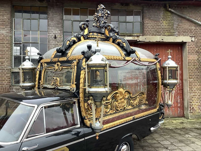 Fiat - 1963 - 1800b - personenauto - afbeelding 35 van  35