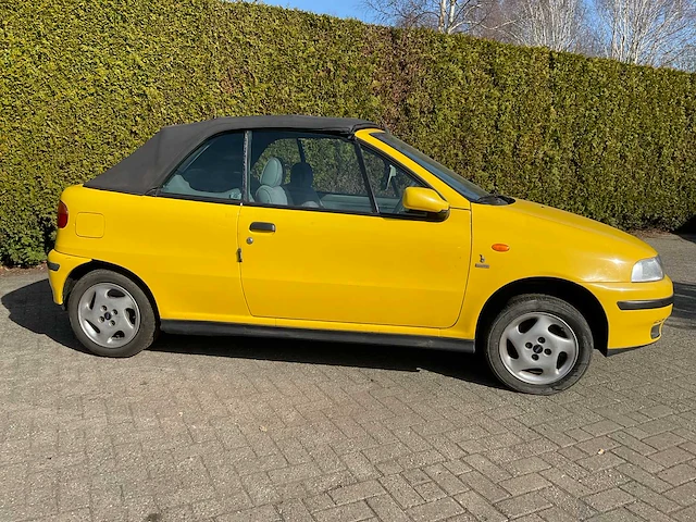 Fiat - 1995 - punto cabrio - nx-nr-43 - afbeelding 2 van  32