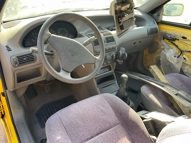 Fiat - 1995 - punto cabrio - nx-nr-43 - afbeelding 5 van  32