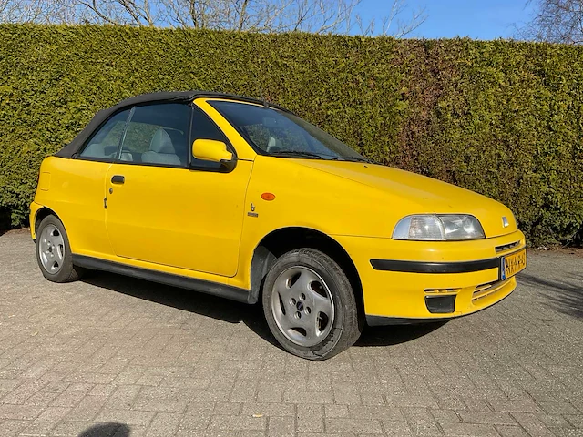 Fiat - 1995 - punto cabrio - nx-nr-43 - afbeelding 28 van  32