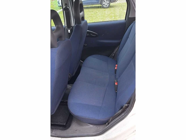 Fiat - 2005 - punto - 1.2 active dualogic - personenauto - afbeelding 14 van  14