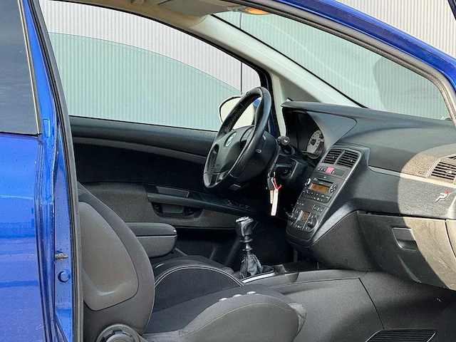 Fiat - 2007 - punto - 1.4-16v dynamic - 9-xzl-56 - afbeelding 4 van  12