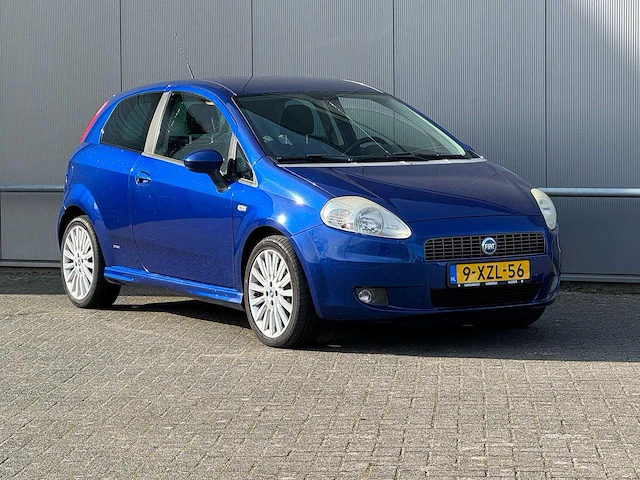 Fiat - 2007 - punto - 1.4-16v dynamic - 9-xzl-56 - afbeelding 5 van  12