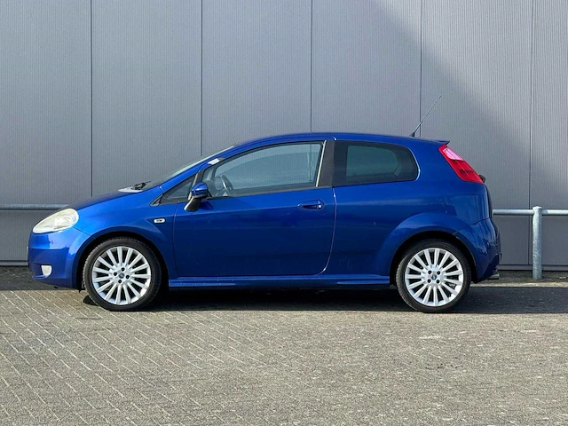 Fiat - 2007 - punto - 1.4-16v dynamic - 9-xzl-56 - afbeelding 9 van  12
