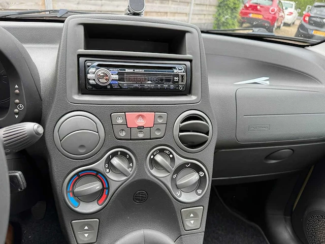 Fiat - 2009 - panda - 1.2 emotion - kh-558-x - afbeelding 12 van  12