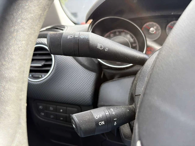 Fiat - 2010 - punto evo - 1.3 m-jet dynamic - 22-nkb-4 - afbeelding 2 van  16