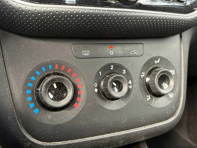 Fiat - 2010 - punto evo - 1.3 m-jet dynamic - 22-nkb-4 - afbeelding 5 van  16