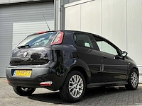 Fiat - 2010 - punto evo - 1.3 m-jet dynamic - 22-nkb-4 - afbeelding 11 van  16