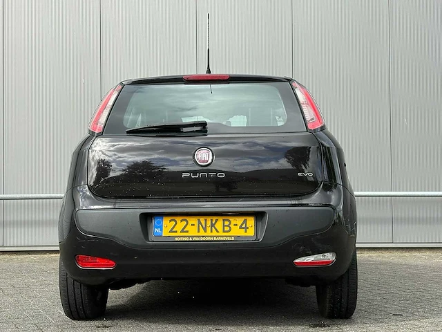 Fiat - 2010 - punto evo - 1.3 m-jet dynamic - 22-nkb-4 - afbeelding 12 van  16
