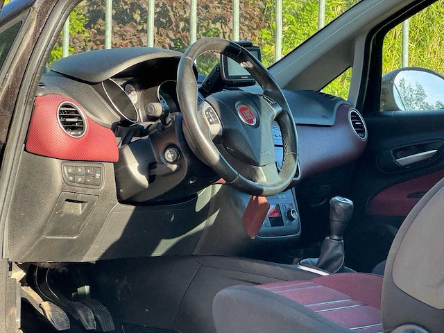 Fiat - 2011 - punto evo - 1.3 m-jet dynamic - 70-rdr-7 - afbeelding 14 van  16