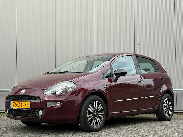 Fiat - 2012 - punto evo - 0.9 twinair easy - 76-xtf-5 - afbeelding 1 van  19