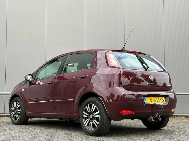 Fiat - 2012 - punto evo - 0.9 twinair easy - 76-xtf-5 - afbeelding 17 van  19