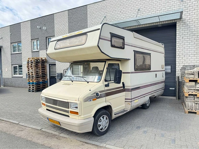 Fiat - 280 2.5 turbo - camper - afbeelding 12 van  30