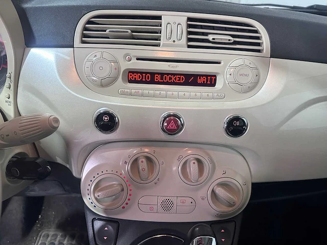 Fiat - 500 - 1.2 lounge automaat- 32-jjs-7 - afbeelding 5 van  22