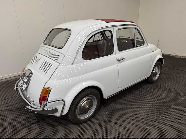Fiat - 500 - oldtimer - 1969 - afbeelding 2 van  34