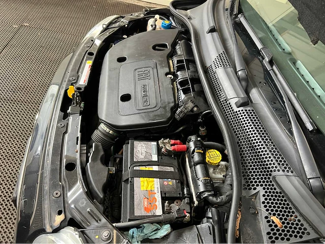 Fiat - 500 - personenauto - 2014 - afbeelding 14 van  28
