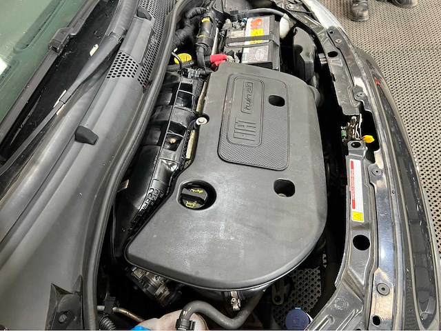 Fiat - 500 - personenauto - 2014 - afbeelding 20 van  28