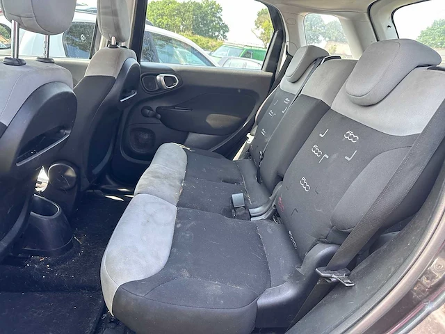 Fiat - 500 l - 0.9 twinair easy - 6-tvs-45 - afbeelding 8 van  17