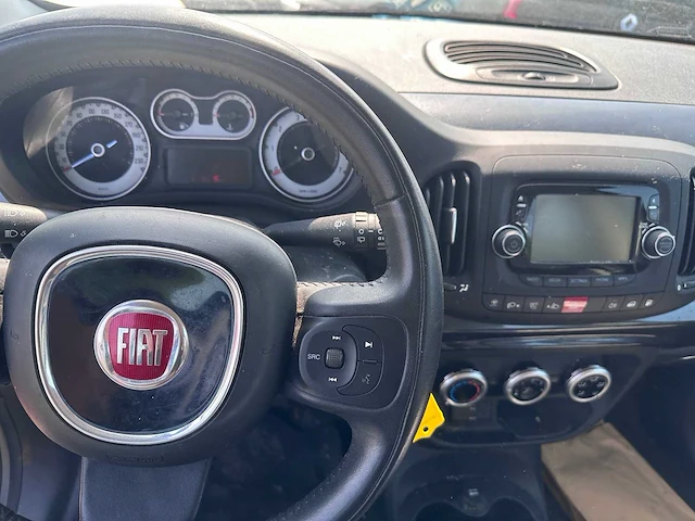 Fiat - 500 l - 0.9 twinair easy - 6-tvs-45 - afbeelding 17 van  17