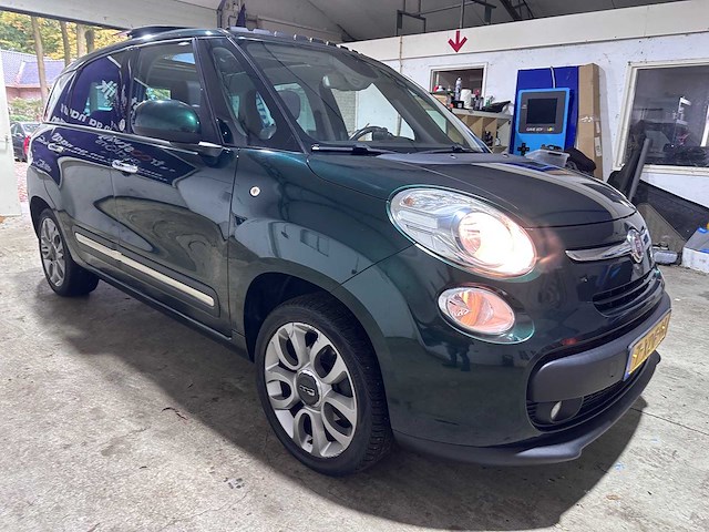 Fiat - 500 l living - 0.9 twinair lnge 7pers. - 7-xdf-94 - afbeelding 19 van  22