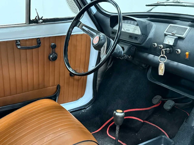 Fiat - 500l - oldtimer - 1970 - afbeelding 13 van  35