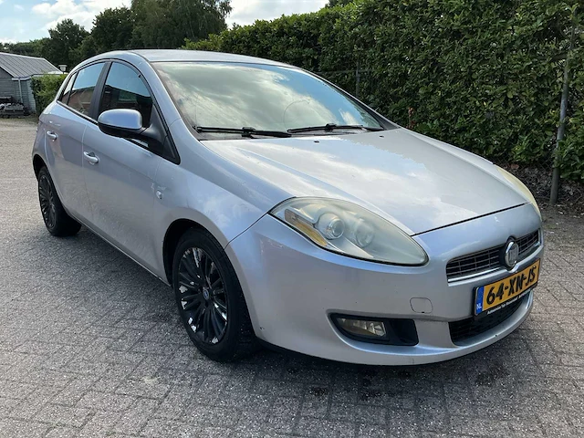 Fiat - bravo - 1.4 dynamic - personenauto - afbeelding 5 van  12