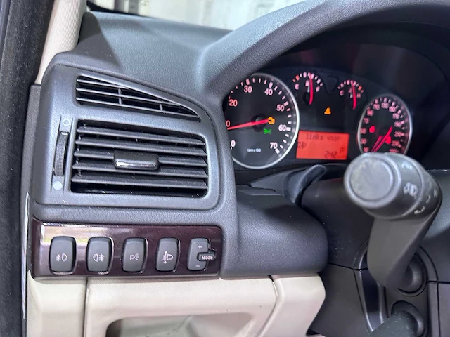 Fiat - croma - 2.2-16v emotion automaat- 03-tt-sl - afbeelding 4 van  23