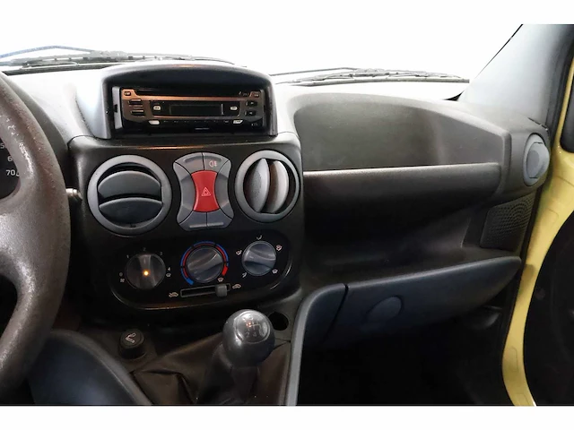 Fiat - doblò - 1.2 - van - afbeelding 4 van  14