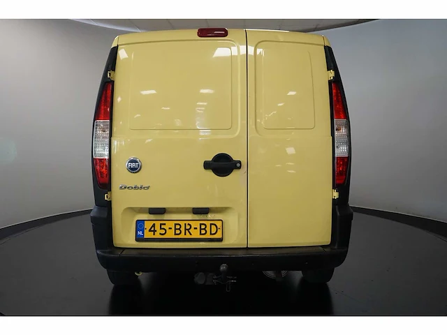 Fiat - doblò - 1.2 - van - afbeelding 11 van  14