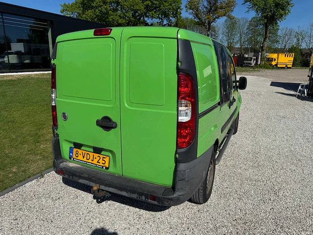 Fiat - doblò - 1.3 mj basis - 8-vdj-25 - 2009 - afbeelding 4 van  22