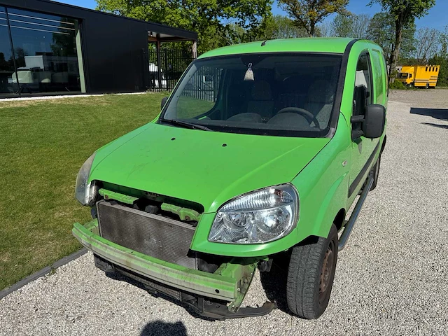 Fiat - doblò - 1.3 mj basis - 8-vdj-25 - 2009 - afbeelding 1 van  22