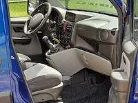 Fiat - doblò - 1.4 family plus - 70-th-dt - 2006 - afbeelding 13 van  23