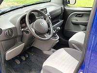 Fiat - doblò - 1.4 family plus - 70-th-dt - 2006 - afbeelding 2 van  23