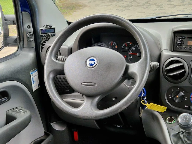 Fiat - doblò - 1.4 family plus - 70-th-dt - 2006 - afbeelding 6 van  23
