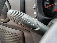 Fiat - doblò - 1.4 family plus - 70-th-dt - 2006 - afbeelding 7 van  23