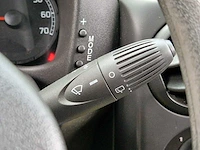 Fiat - doblò - 1.4 family plus - 70-th-dt - 2006 - afbeelding 8 van  23
