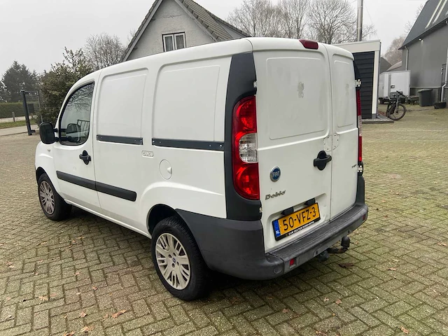 Fiat - doblò - 1.9 mj basis - car - afbeelding 10 van  15