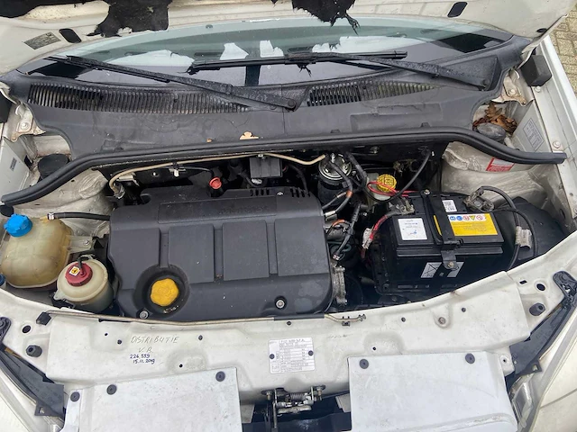 Fiat - doblò - 1.9 mj basis - car - afbeelding 14 van  15