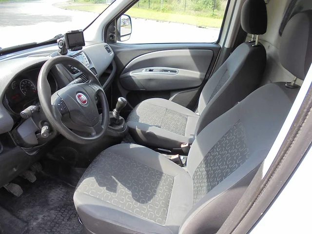 Fiat - doblò cargo - 1.3 m-jet sx - vp-222-b - afbeelding 2 van  17