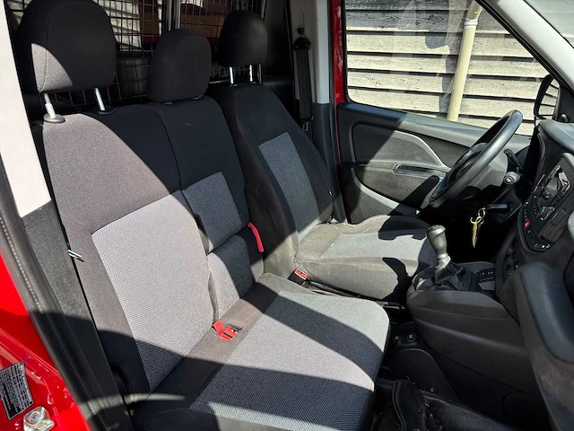 Fiat - doblò cargo - 1.3 mj l2h1 - 2015 - van - afbeelding 15 van  28