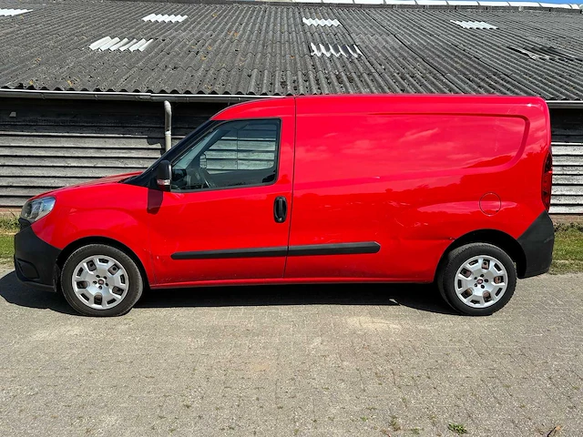 Fiat - doblò cargo - 1.3 mj l2h1 - 2015 - van - afbeelding 12 van  28