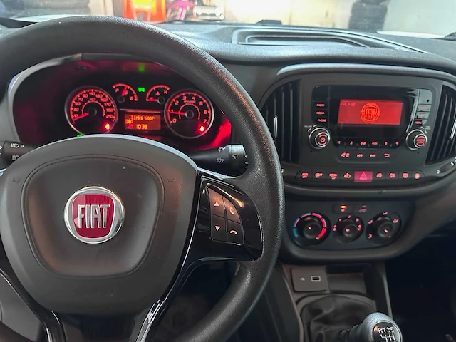 Fiat - doblò cargo - 1.4 t-jet cng l2h1sx - v-883-zz - afbeelding 9 van  17