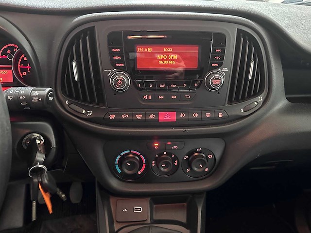 Fiat - doblò cargo - 1.4 t-jet cng l2h1sx - v-883-zz - afbeelding 5 van  17