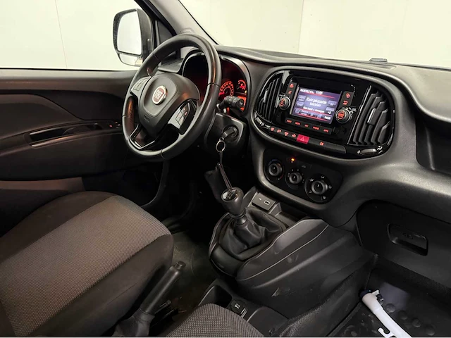 Fiat - doblò cargo - bedrijfswagen - 2019 - afbeelding 6 van  27