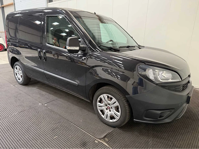 Fiat - doblò cargo - bedrijfswagen - 2019 - afbeelding 24 van  27
